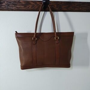 Vintage Burberry LeatherTote Bag.